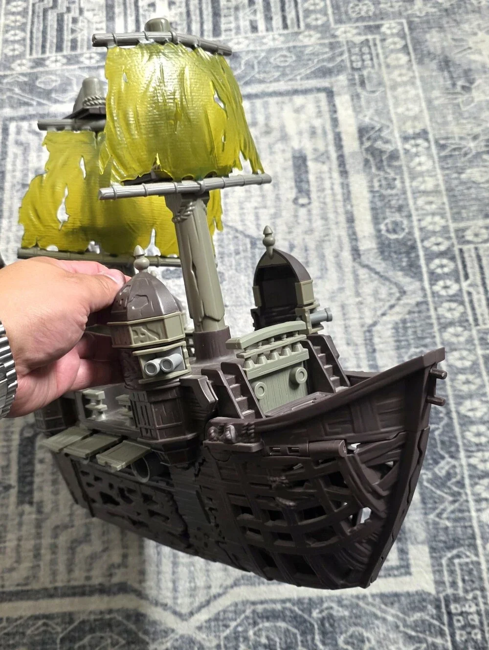 Pirates of Caribbean Dead Men Tell No Tales Silent Mary Ghost Ship With Figures